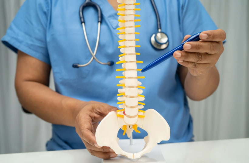 علاج الانزلاق الغضروفي بدون جراحة