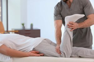 دكتور علاج طبيعي في السويق | مركز البرج بإشراف د. هشام الوصيف